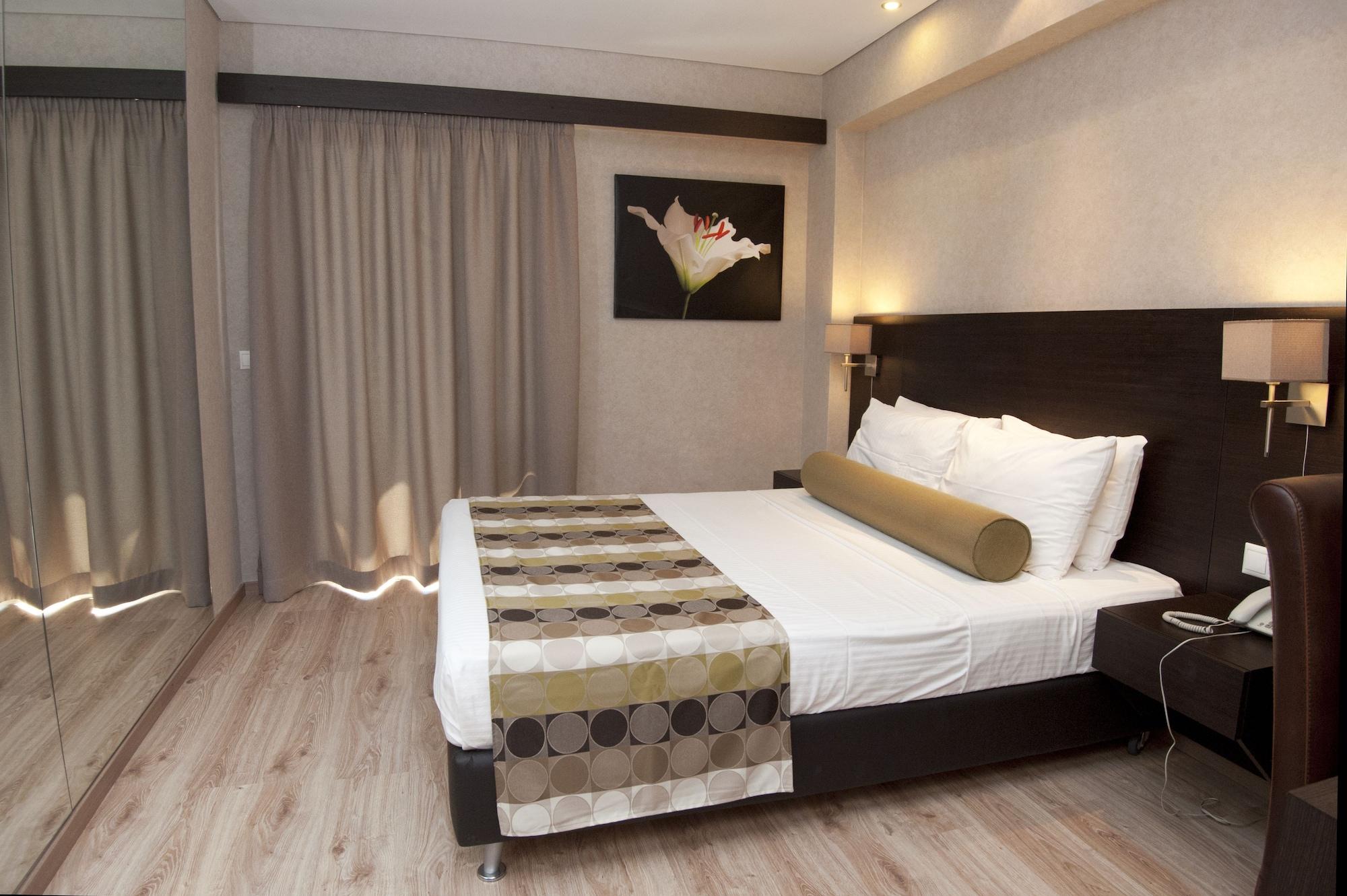 Nefeli Hotel Alimos Bagian luar foto